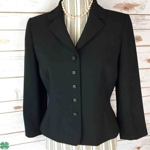 Tahari Black Blazer Size 6P